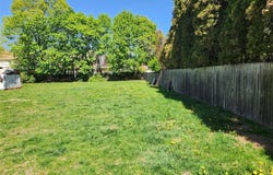 35 Mulford Place, Hempstead, NY 11550