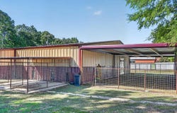 819 N Main St., Gladewater, TX 75647