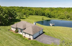 21465 Beaty Mound Road, Jerseyville, IL 62052