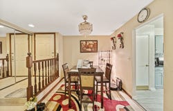 7215 Willow Way Lane, Willowbrook, IL 60527