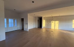 1792 W Gaslight Drive, Springfield, MO 65810