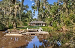 120 Pinetree Road, Midway, GA 31320