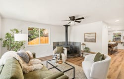 1940 SW Forest Ridge Avenue, Bend, OR 97702