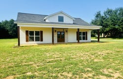 21 Hill Road, Ripley, MS 38663