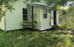 2403 Holmes Rd, Marshall, TX 75672