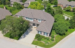 2004 Claridge Court, Northbrook, IL 60062