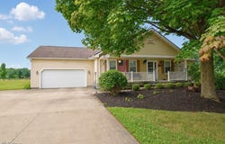 5566 River Road, Madison, OH 44057