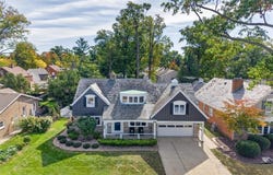 20716 Edgecliff Drive, Euclid, OH 44123