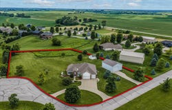 3375 PRAIRIE N Circle, LOGAN, IA 51546