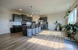 120 Linzi Way, Paris, KY 40361