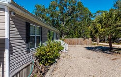1415 NE Cedar St, Steinhatchee, FL 32359