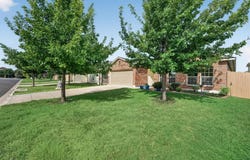 351 Foster Ln, Jarrell, TX 76537