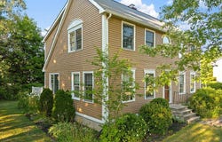 31 Forest Park, Waterville, ME 04901