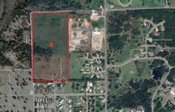 700 N Michigan St, Winfield, KS 67156