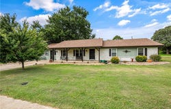 1848 Rolling Hills Drive, Fayetteville, AR 72703