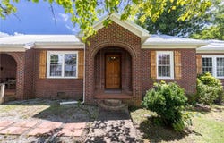 704 Cherry Street, Pendleton, SC 29670