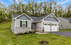 134 Olivia Dr, Monaca, PA 15061