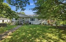 4084 Bradley Rd, Robards, KY 42452