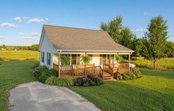 487 E Dade 152, Everton, MO 65646