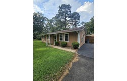 11312 Vine St, Shannon Hills, AR 72103
