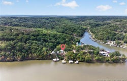 6 Aces Drive, Edwards, MO 65326