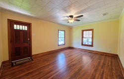 404 Rogers Ave, Henderson, TX 75654