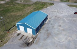 2751 E Marshall St, Charleston, MO 63834