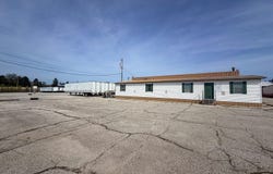 1157 E 150 N, La Porte, IN 46350