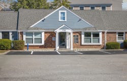 712 Main Street, Hyannis, MA 02601