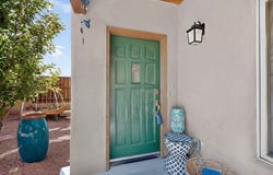 20 Moya Loop, Santa Fe, NM 87507