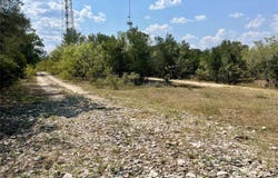 312 Blue Flame Rd, Cedar Creek, TX 78612