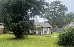 1520 Cedar Pine Drive, Jackson, MS 39212