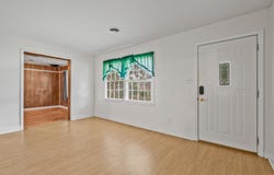 545 Hickory Ave., Johnsonville, SC 29555