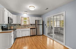 102 Shady Lane Drive, Warrensburg, MO 64093