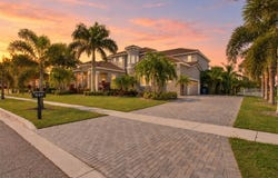 832 MANNS HARBOR Drive, APOLLO BEACH, FL 33572