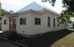 305 Birch St, Correctionville, IA 51016