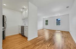 456 9TH ST, Hoboken, NJ 07030