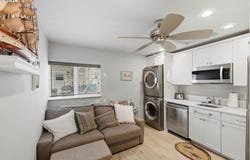 3 POND Ln, Lakeside, OR 97449