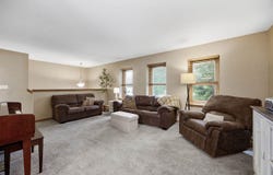 84 Amhurst St, IowaCity, IA 52245