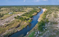 1147 Shafer Ln, Hext, TX 76848