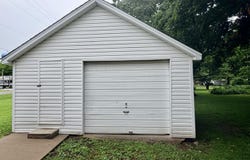 514 Maple Street, Greenfield, MO 65661