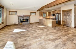 102 Palouse Dr, Nordman, ID 83848