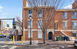 401 S SHARP Street, BALTIMORE, MD 21201