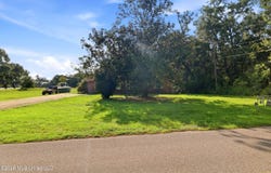 12231 Shorecrest Road, Biloxi, MS 39532