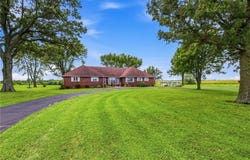 34301 E State Route 2 Highway, Harrisonville, MO 64701