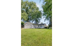 318 Westbourne Road, Waterloo, IA 50701