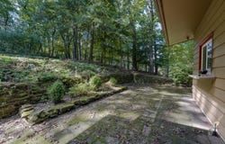 2146 Treehaven Drive, Kalamazoo, MI 49008