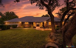642 Phantom Rider Trail, Spring Branch, TX 78070