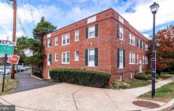 2021 KEY Boulevard, ARLINGTON, VA 22201