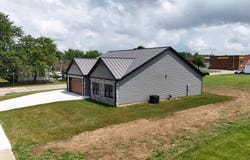 203 Crestwood Drive, Willard, OH 44890